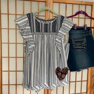 Mountaingirl Clothing Original Upcycled Aztec Flutter Sleeve & Patchwork Heart